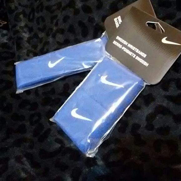 Nike Other - NIP Nike sweatband set